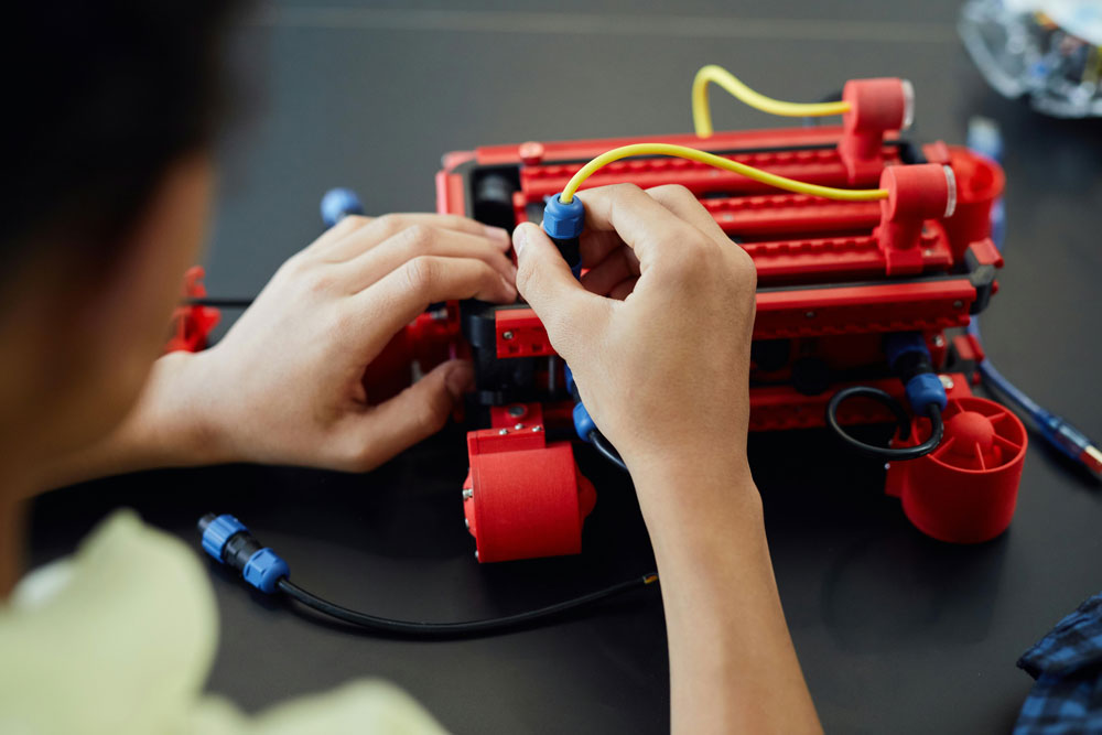 Student working on a projedt